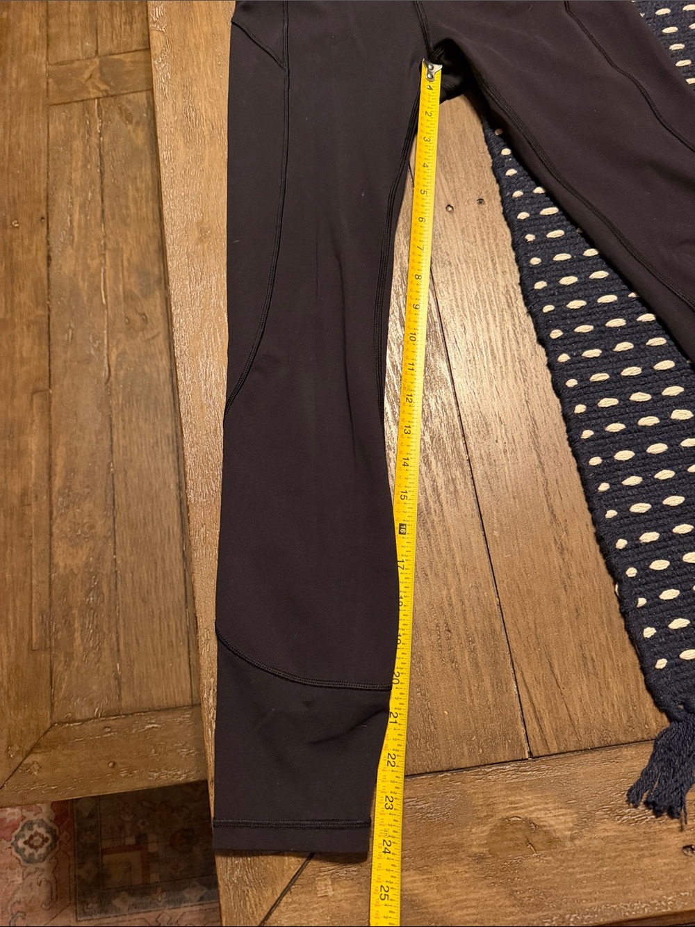 LULU LEMON Black High-Rise Performance Leggings - Picture 5 of 6